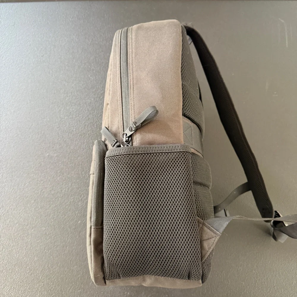 Palo Alto Networks Codi Backpack Black Company Swag‎ Thick Water Bottle Pockets
